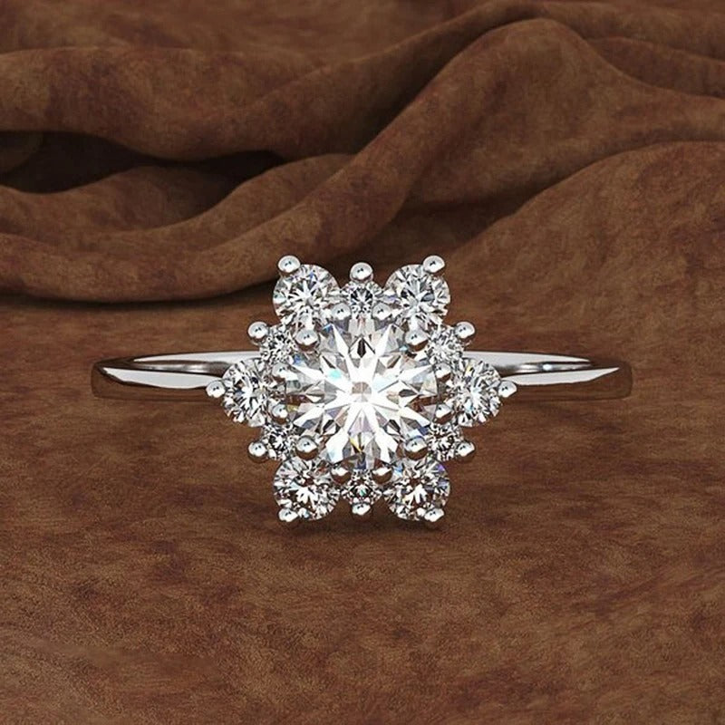 Dazzling Flower-Shaped Wedding Ring