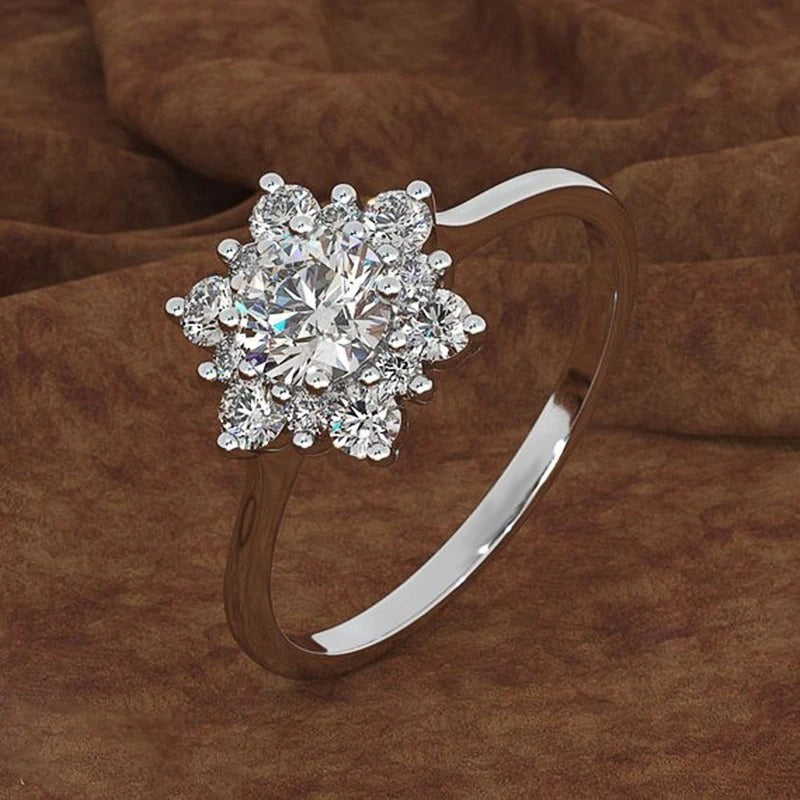 Dazzling Flower-Shaped Wedding Ring